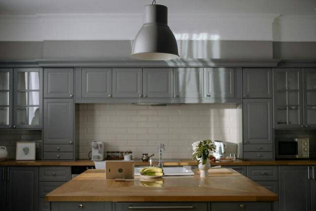 Cuisine équipée ou vide, que choisir pour valoriser un bien ? Cuisine équipée ou vide, que choisir pour valoriser un bien ?