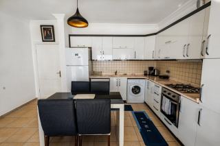 Cuisine équipée ou vide : le choix qui booste vraiment la valeur immobilière